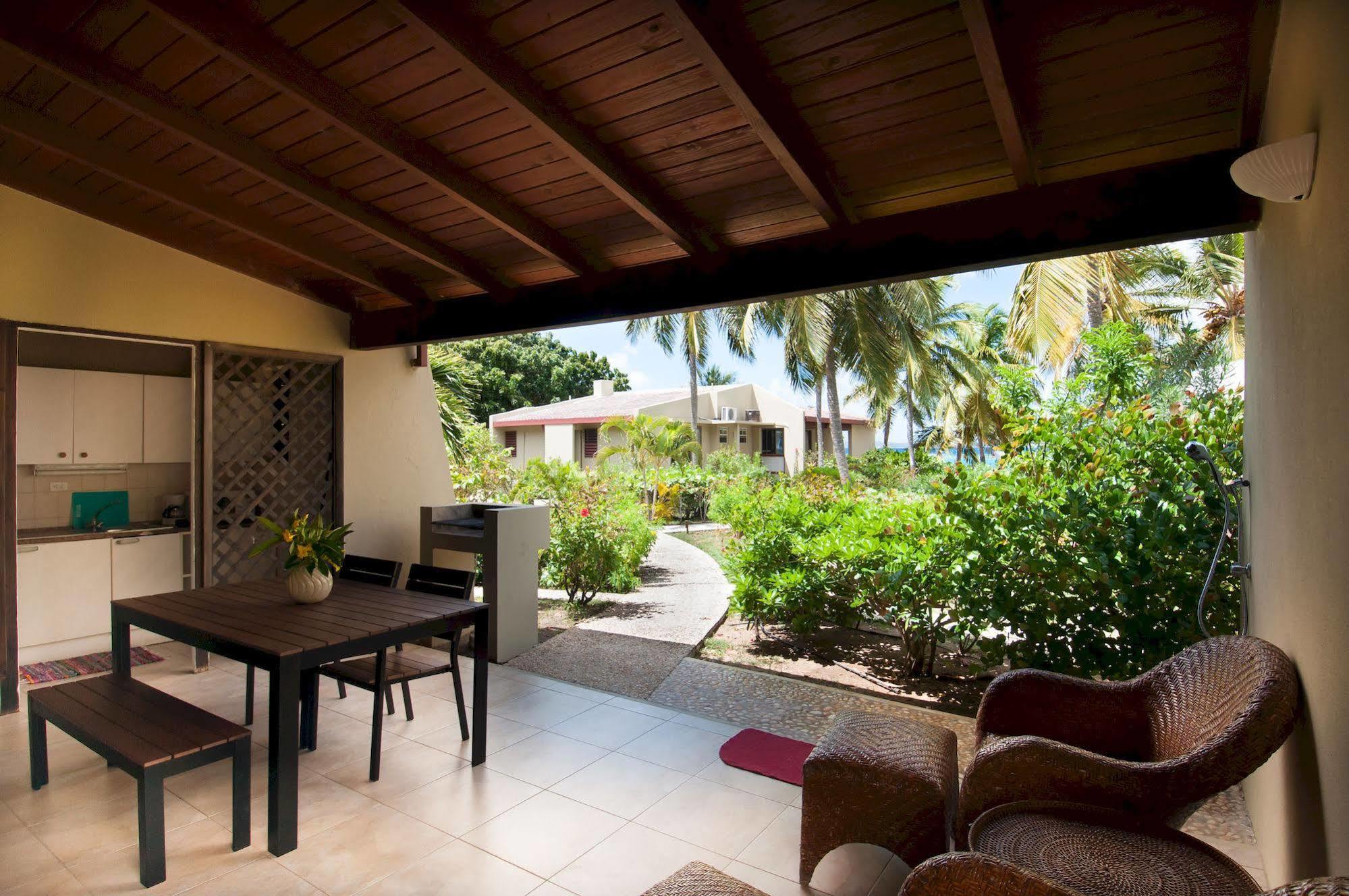 Mango Bay Resort Spanish Town Bagian luar foto