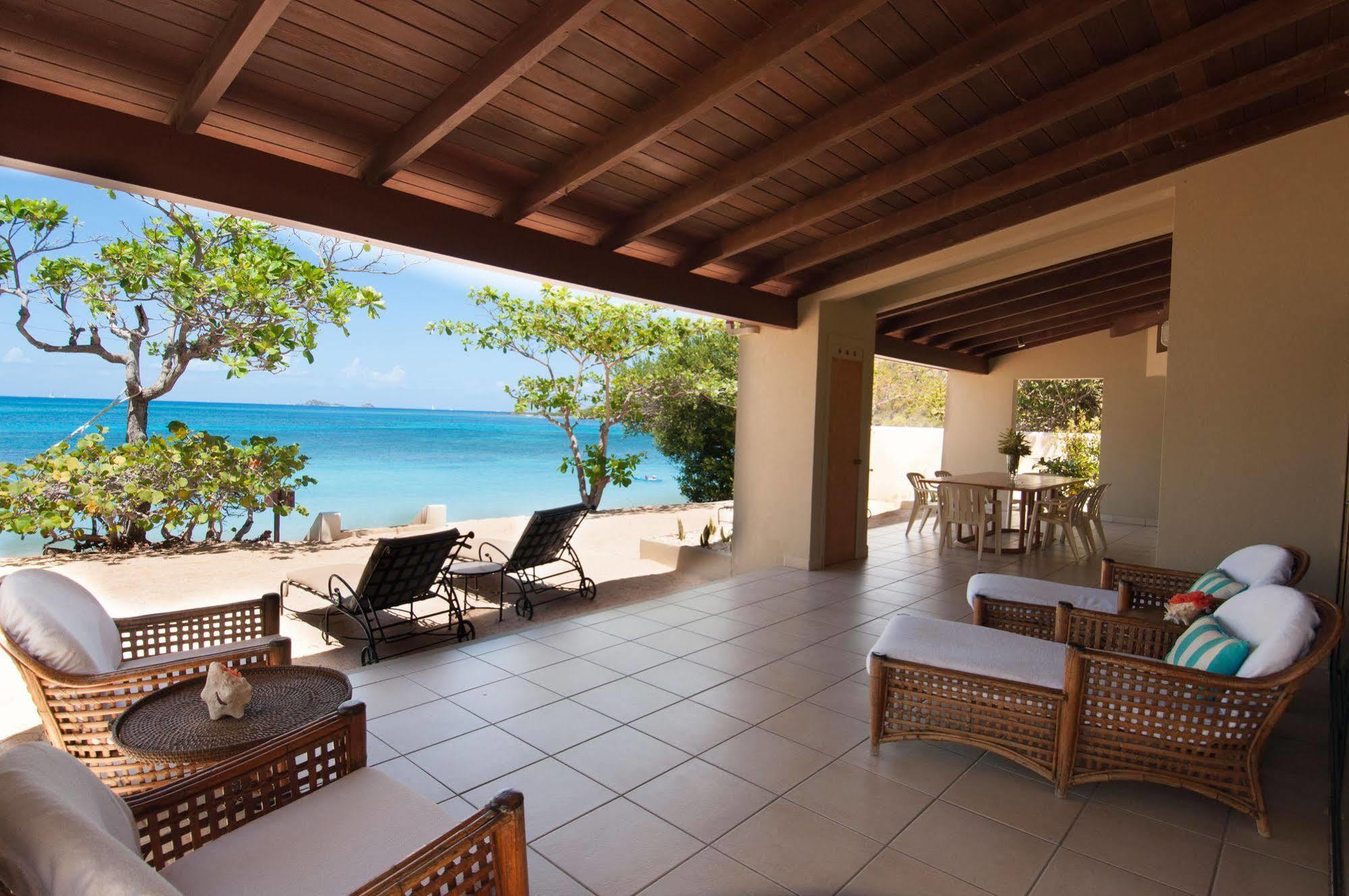 Mango Bay Resort Spanish Town Bagian luar foto