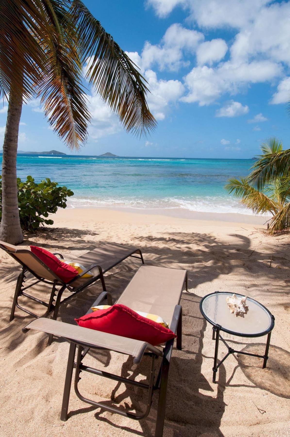 Mango Bay Resort Spanish Town Bagian luar foto