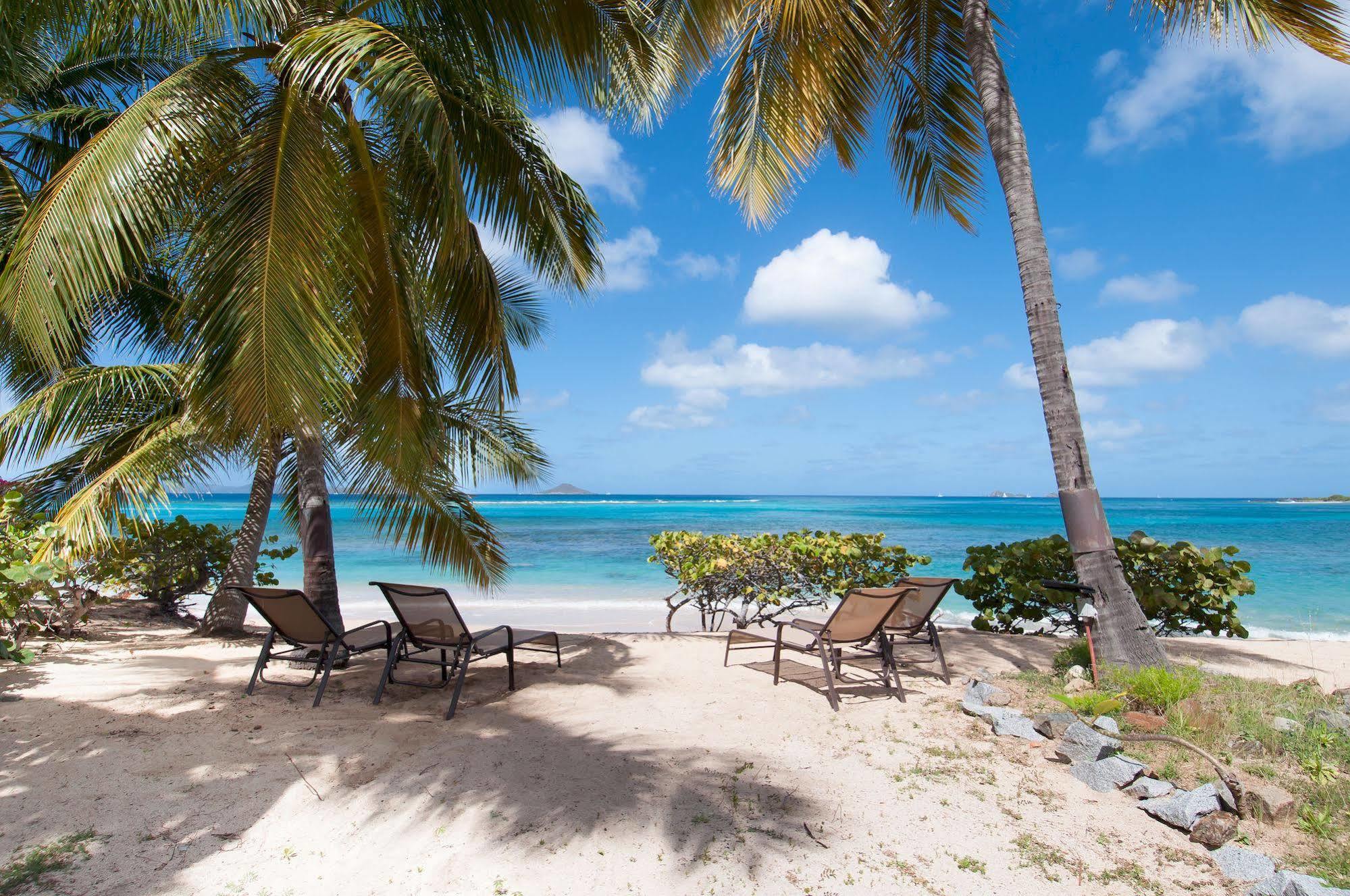 Mango Bay Resort Spanish Town Bagian luar foto